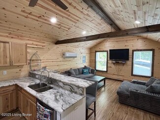 11807 Peonia Rd, Clarkson, KY 42726