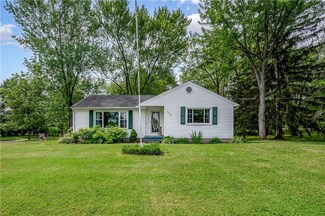 3263 Hubbard Middlesex Rd, West Middlesex, PA 16159