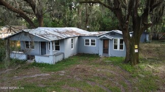 3415 Weaver Rd, Palatka, FL 32177