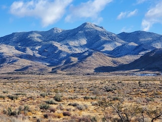 5241 Agate St, Kingman, AZ 86401