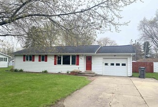 1605 S 14th St, Goshen, IN 46526
