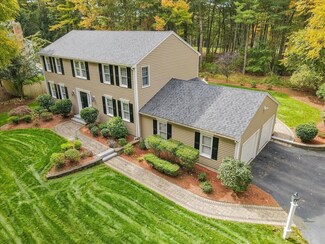 137 Baker St, Walpole, MA 02081