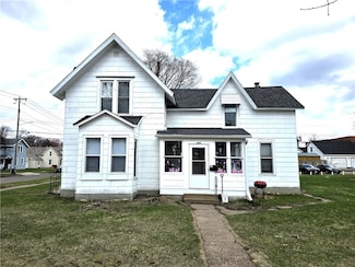 540 Niagara St Unit 2, Eau Claire, WI 54703