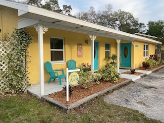 1009 Sumner Blvd Unit B, Safety Harbor, FL 34695