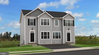 3760 Castle Dr, Dover, PA 17315
