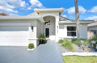 1550 SW 194th Ave, Pembroke Pines, FL 33029