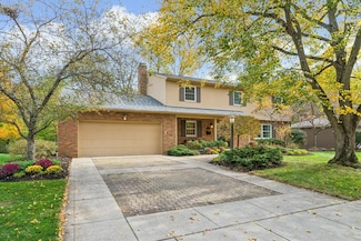 4052 Fenwick Rd, Columbus, OH 43220