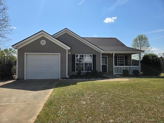 3135 Expedition Dr, Dalzell, SC 29040