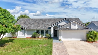 121 White Birch Dr, Kissimmee, FL 34743