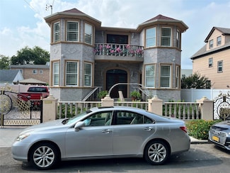 undisclosed Undisclosed, Richmond Hill, NY 11418