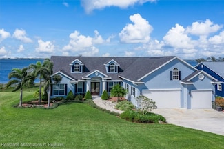 624 Sunset Pointe Dr, Lake Placid, FL 33852