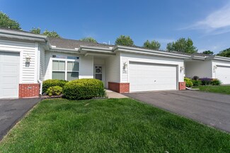 2230 Lower Afton Rd E, Saint Paul, MN 55119
