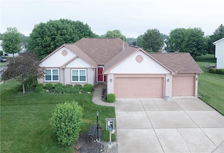 2385 Pewter Hills Ct, Miamisburg, OH 45342