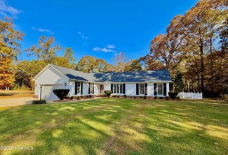 4569 Hunter Creek Dr, La Grange, NC 28551