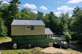 45 Pine St, Newbury, NH 03255