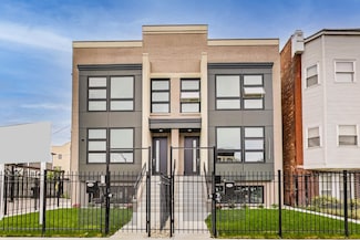 4244 S Champlain Ave, Chicago, IL 60653
