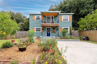 6619 Livingston Ave N, Saint Petersburg, FL 33702