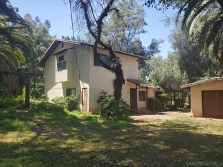 2175 Brookhurst Dr, El Cajon, CA 92019