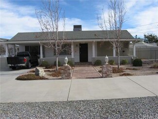 9037 5th Ave, Hesperia, CA 92345