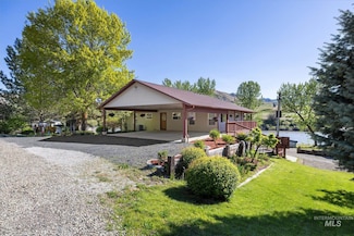 21 Gardena Ln, Horseshoe Bend, ID 83629