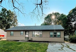 12905 E Mccoy St, Independence, MO 64055