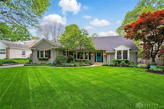 1815 Coolidge Dr, Dayton, OH 45419