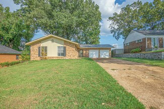 5562 Santa Barbara St, Memphis, TN 38116