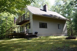 8195 E Lucek Rd, Branch, MI 49402