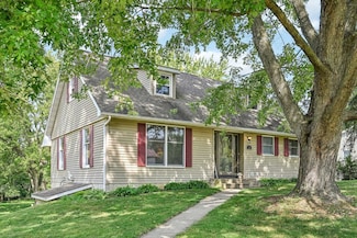 10 Water St, Cambridge, WI 53523