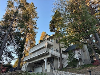 212 N Fairway Dr, Lake Arrowhead, CA 92352