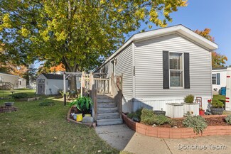 1800 W Main St Unit 102, Lowell, MI 49331