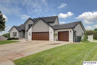 1021 Mary Beth Cir, Blair, NE 68008