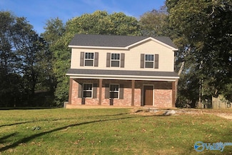 1713 Golf Club Ln NW, Huntsville, AL 35816