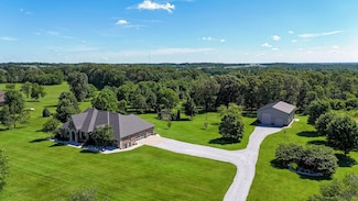 330 Cottage Gate Dr, Billings, MO 65610