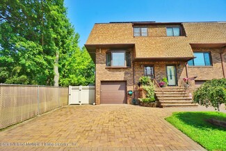 843 Rensselaer Ave, Staten Island, NY 10309