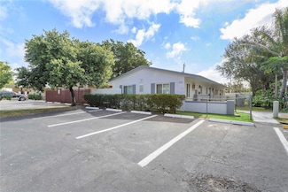 332 SW 2nd Place, Pompano Beach, FL 33060