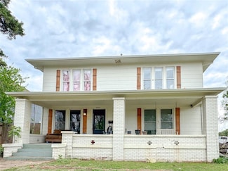 1005 E Noble Ave, Guthrie, OK 73044