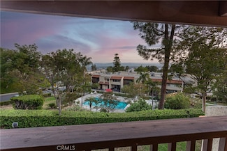 9418 Via Patricia Unit 30, Burbank, CA 91504