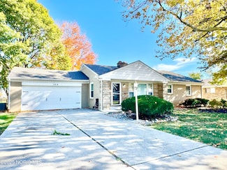 241 S Coy Rd, Oregon, OH 43616