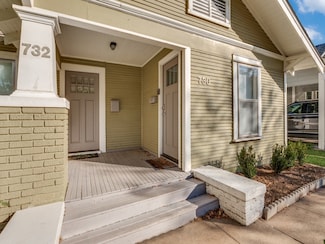 732 N Windomere Ave, Dallas, TX 75208