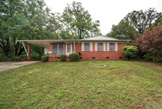 6206 E Shore Dr, Pensacola, FL 32505