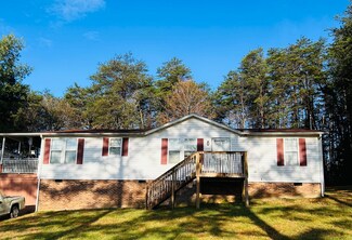 3401 Kemp Ford Rd, Union Hall, VA 24176