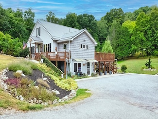 911 Pony Farm Rd, Kittanning, PA 16201