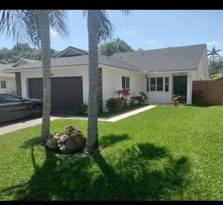 8260 SW 41st Ct, Davie, FL 33328
