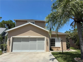 10741 Maui Cir, Estero, FL 33928