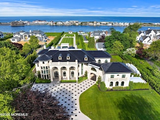 27 N Ward Ave, Rumson, NJ 07760