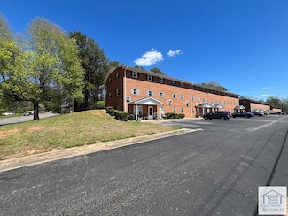 167 Laurel Gate Cir, Martinsville, VA 24112