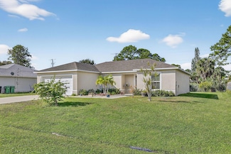 1898 SE Mantua St, Port St. Lucie, FL 34952