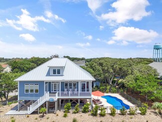 2542 Marsh Hen Dr, Oak Island, NC 28465