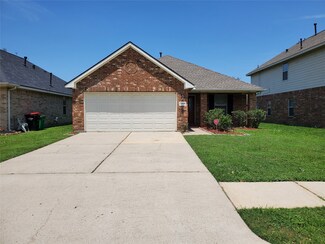 2106 Acorn Glen Trail, Fresno, TX 77545